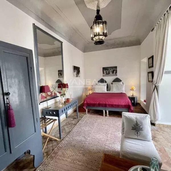 Riad d’exception – Grand patio avec piscine –