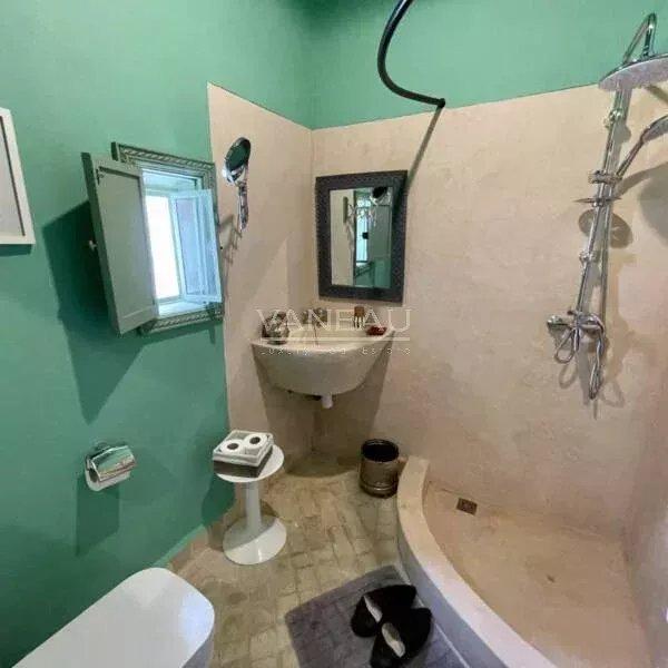 Riad d’exception – Grand patio avec piscine –
