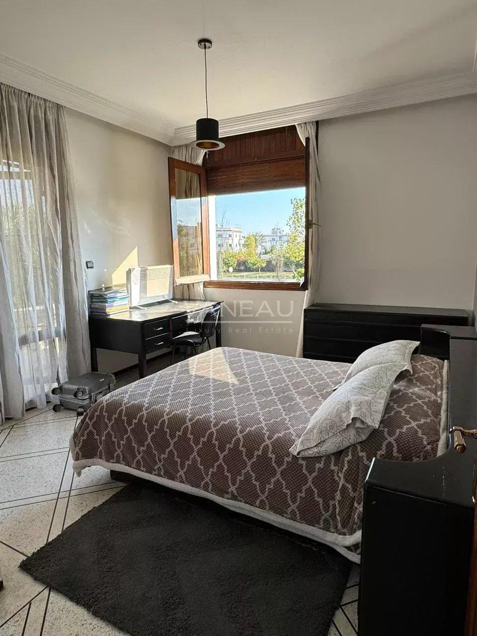 Belle villa familiale dans le quartier prisé de Hay Riad