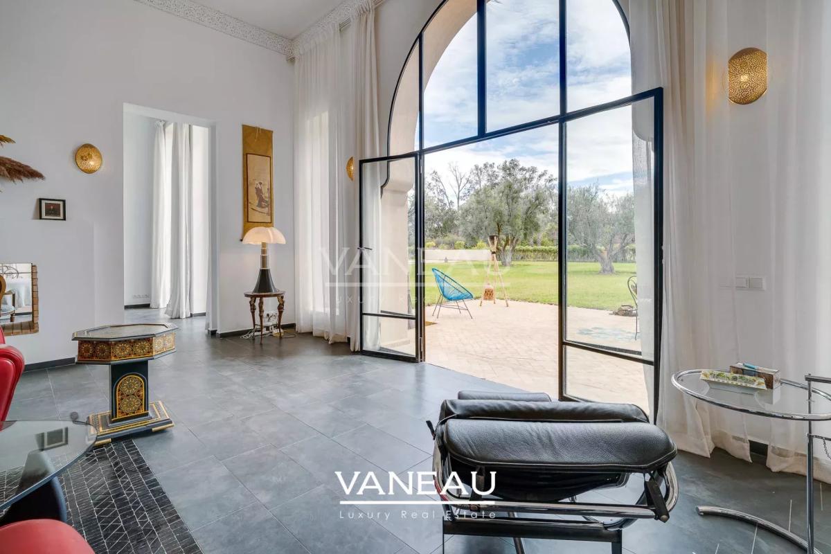 SUPERBE PALAIS MAISON D'HOTE SUR 1 HECTARE