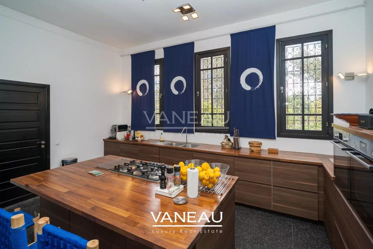 SUPERBE PALAIS MAISON D'HOTE SUR 1 HECTARE