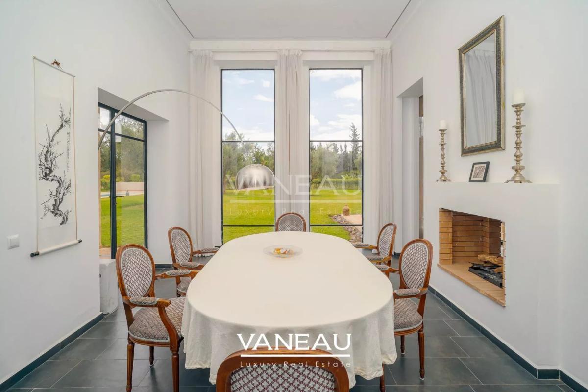 SUPERBE PALAIS MAISON D'HOTE SUR 1 HECTARE