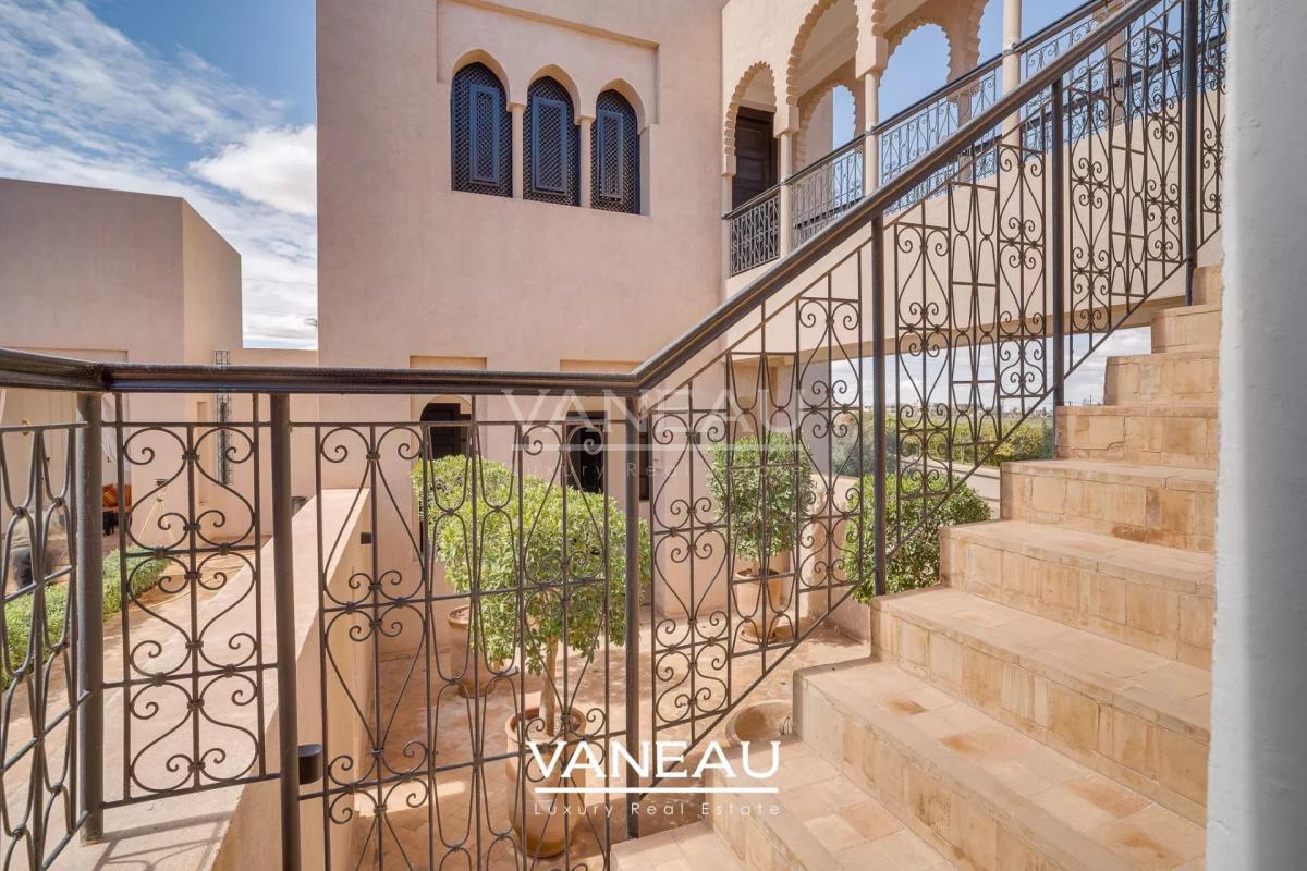 SUPERBE PALAIS MAISON D'HOTE SUR 1 HECTARE