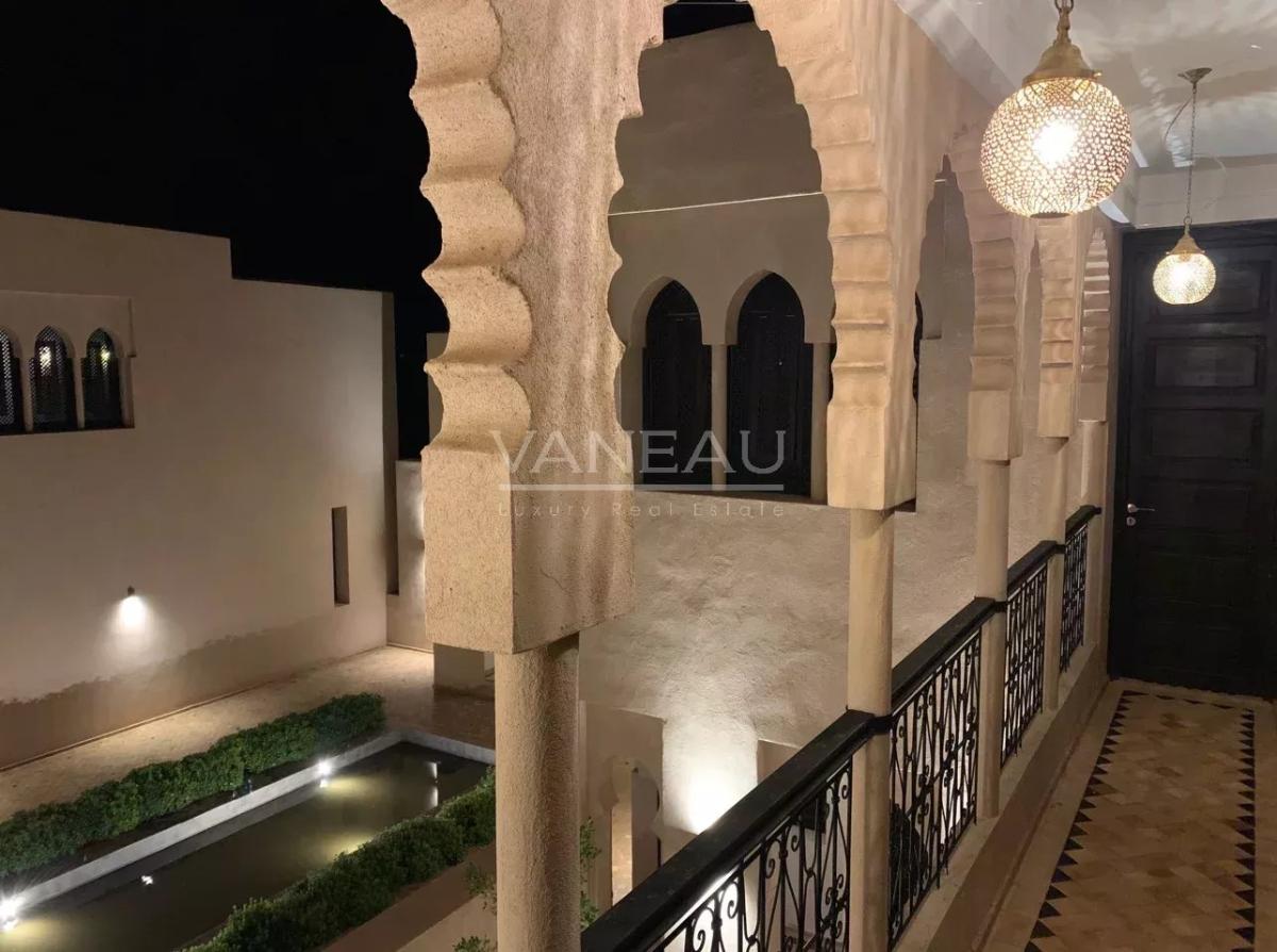 SUPERBE PALAIS MAISON D'HOTE SUR 1 HECTARE