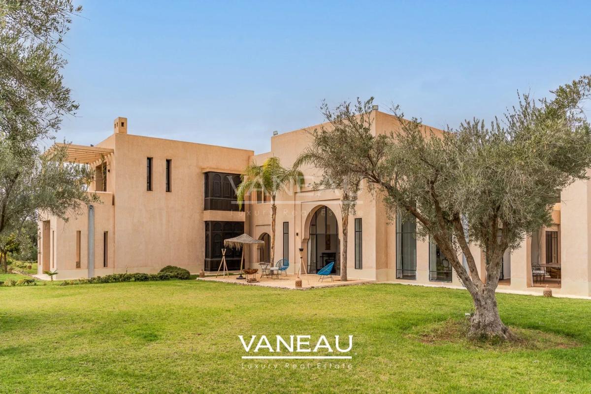SUPERBE PALAIS MAISON D'HOTE SUR 1 HECTARE