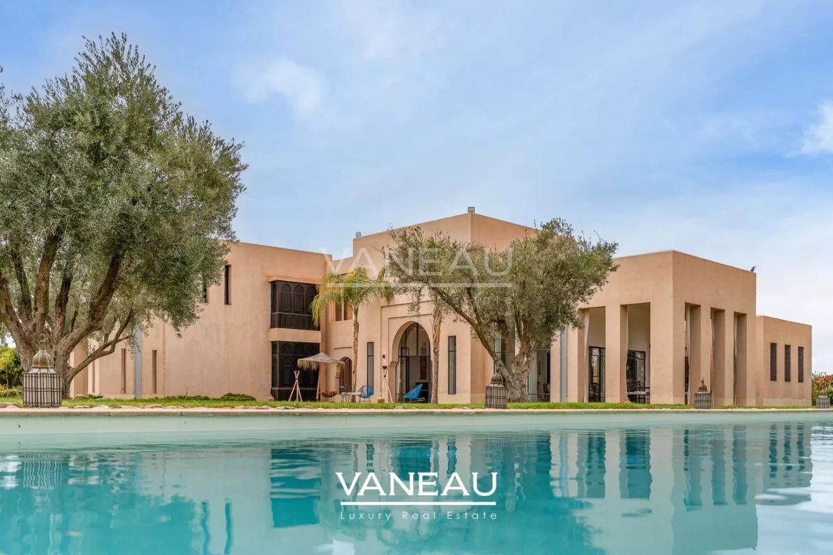 SUPERBE PALAIS MAISON D'HOTE SUR 1 HECTARE