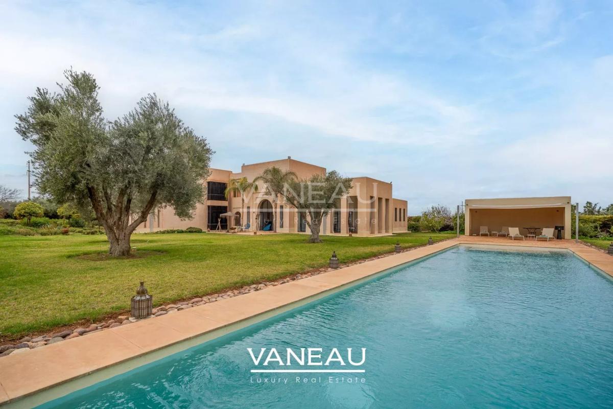 SUPERBE PALAIS MAISON D'HOTE SUR 1 HECTARE