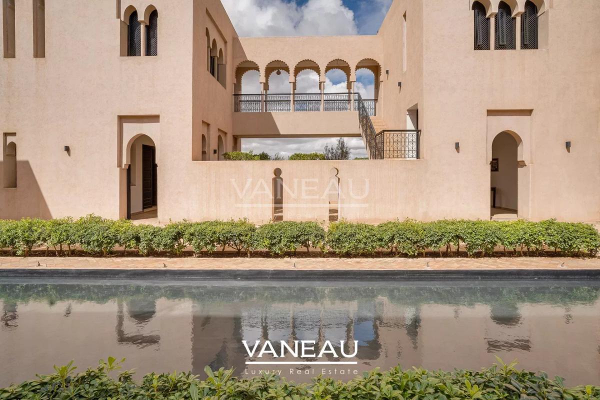 SUPERBE PALAIS MAISON D'HOTE SUR 1 HECTARE