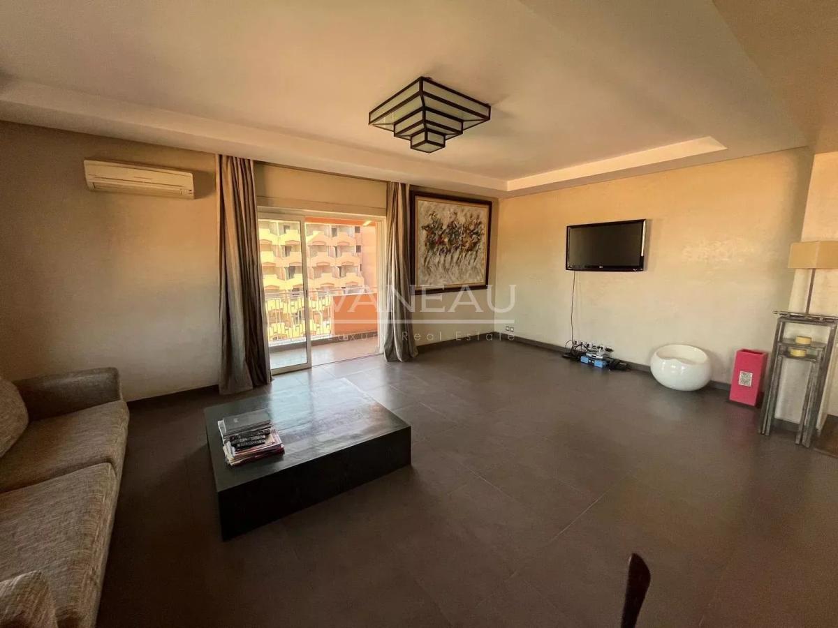 ***Appartement au cœur d'Hivernage***