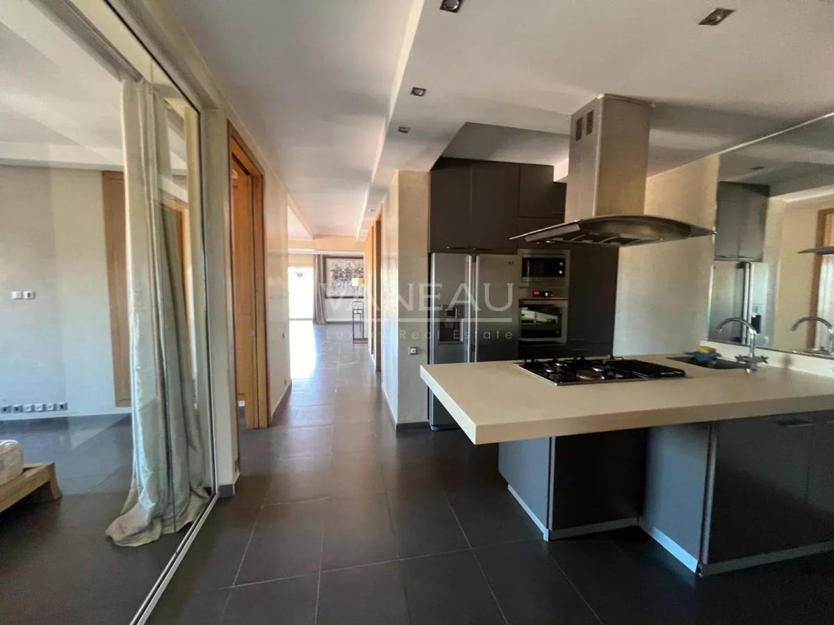 ***Appartement au cœur d'Hivernage***