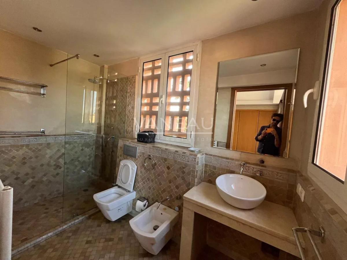 ***Appartement au cœur d'Hivernage***