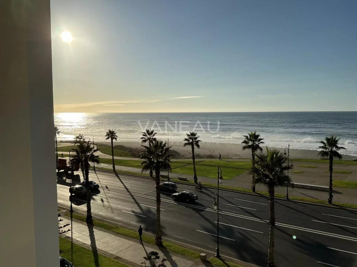 Beau Duplex en face de la mer à Rabat