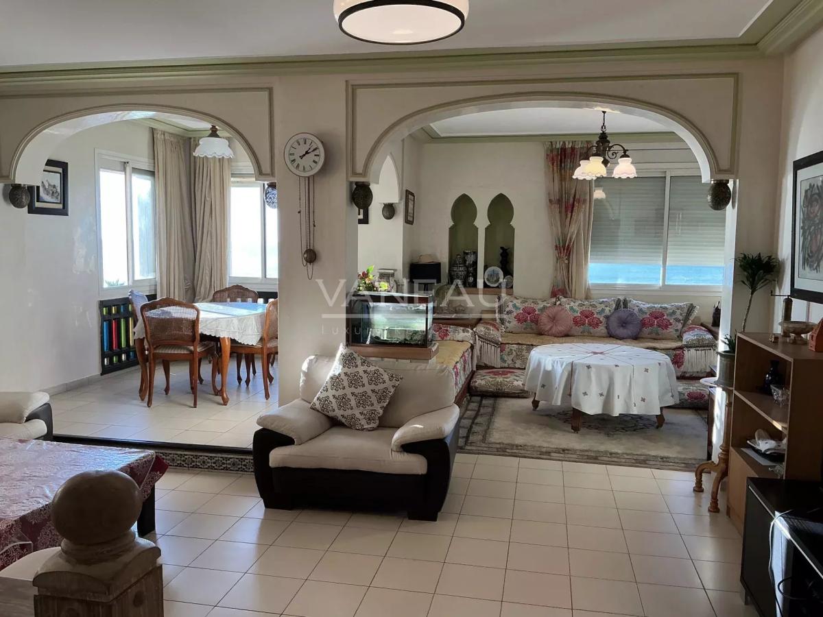Beau Duplex en face de la mer à Rabat