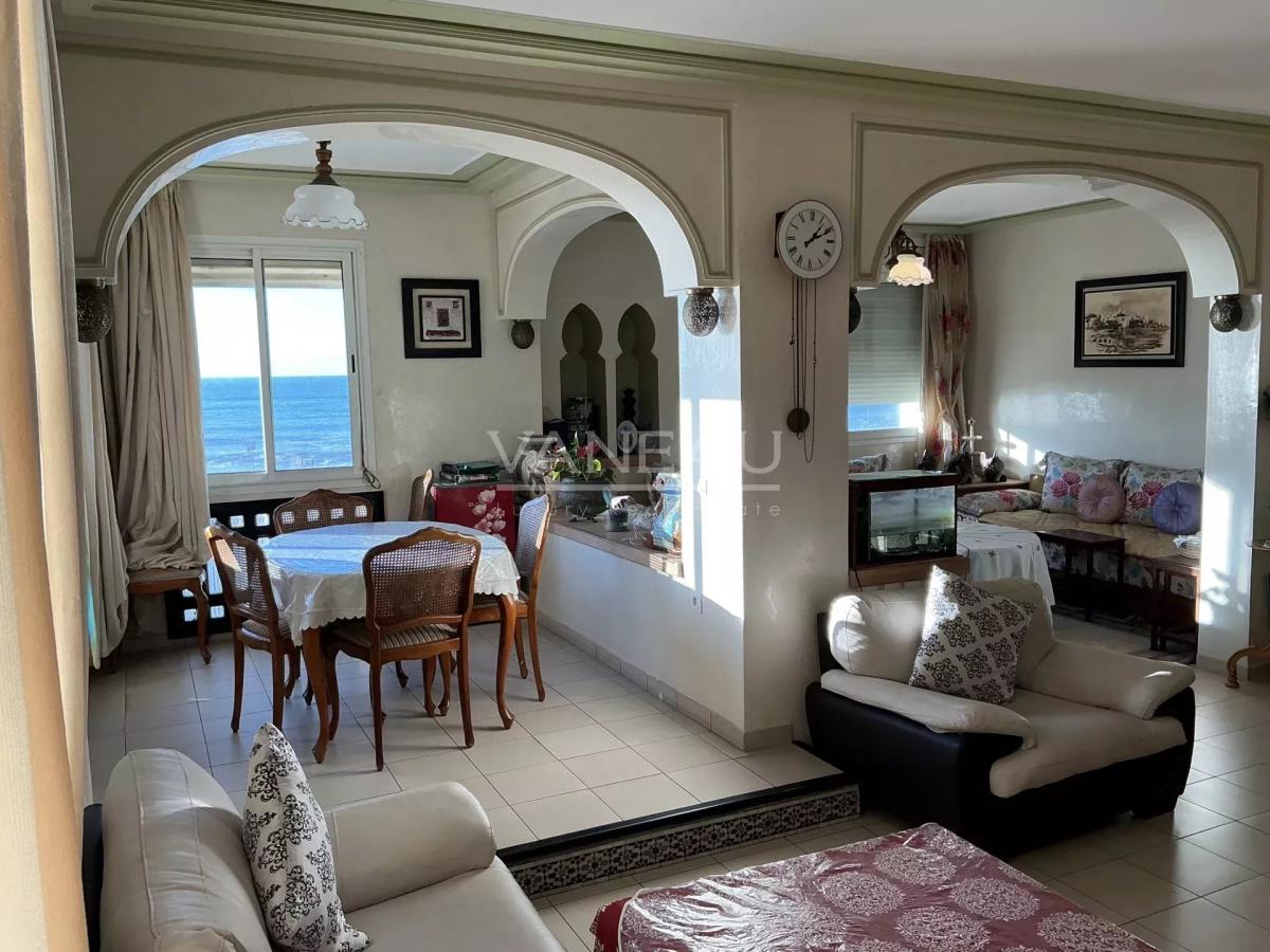 Beau Duplex en face de la mer à Rabat