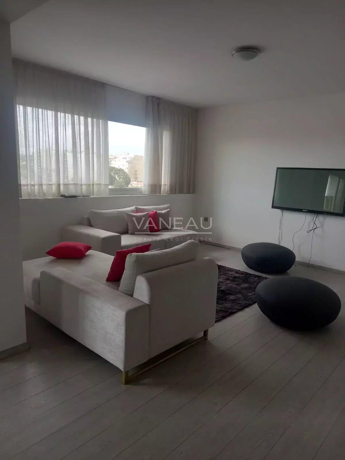 Loft de 110m2 meublé avec vue dégagée