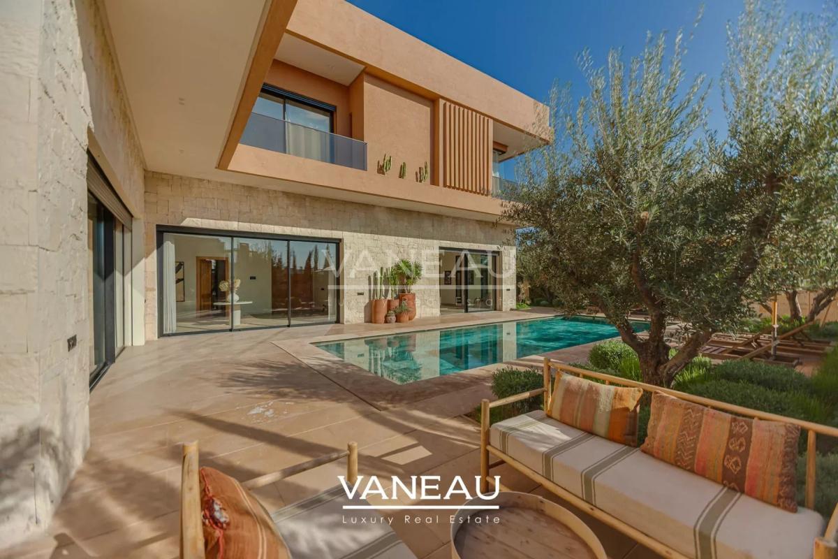 Superbe Villa sur Golf à 10 min du centre ville de Marrakech