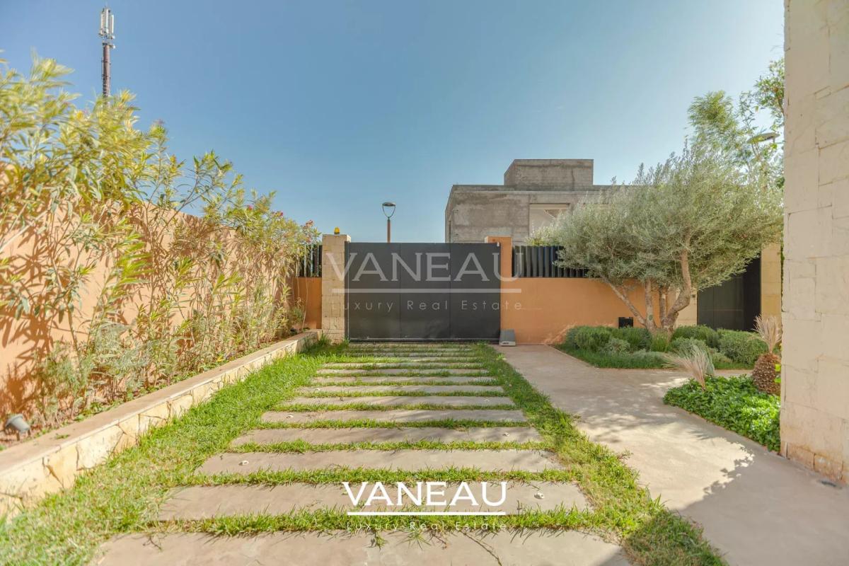 Superbe Villa sur Golf à 10 min du centre ville de Marrakech