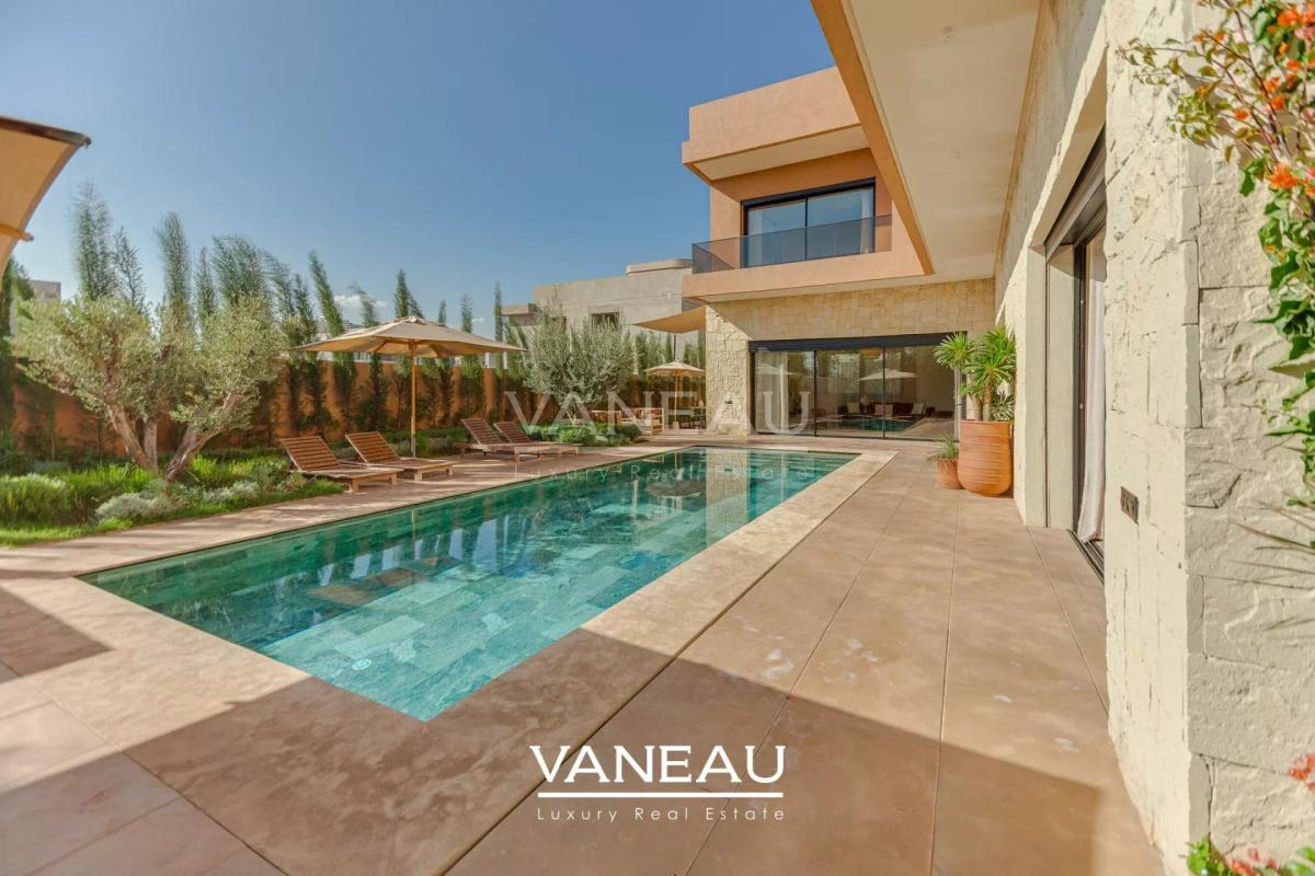 Superbe Villa sur Golf à 10 min du centre ville de Marrakech
