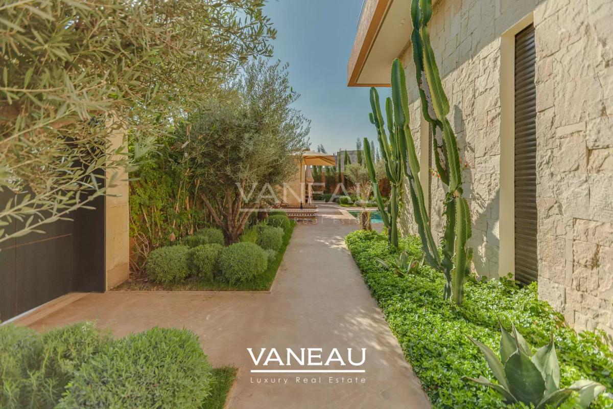 Superbe Villa sur Golf à 10 min du centre ville de Marrakech