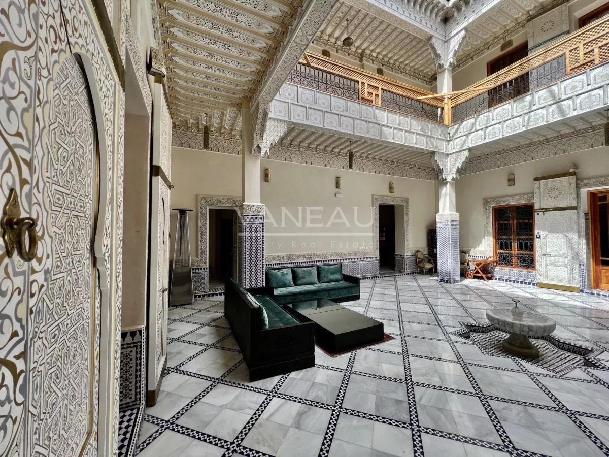 Villa indépendante face à l'ATLAS