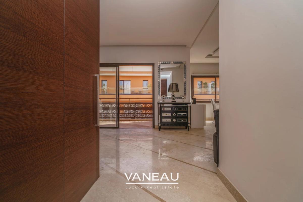 Bel appartement au 5ème étage en plein centre-ville