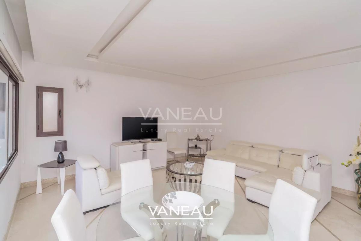 Bel appartement au 5ème étage en plein centre-ville