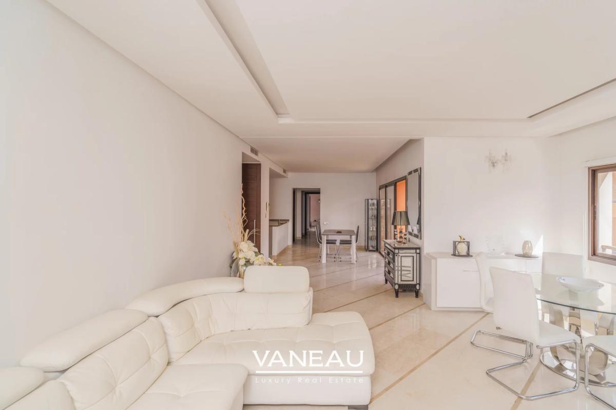 Bel appartement au 5ème étage en plein centre-ville