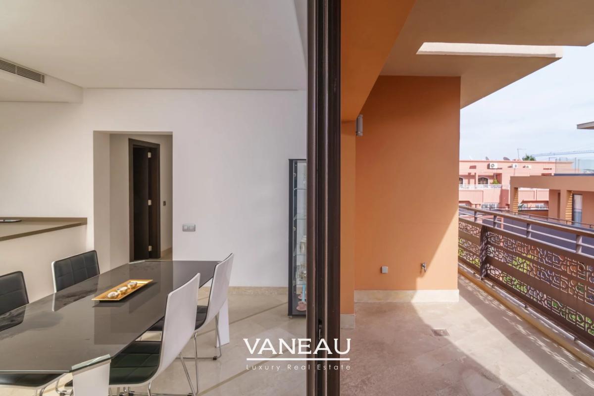 Bel appartement au 5ème étage en plein centre-ville