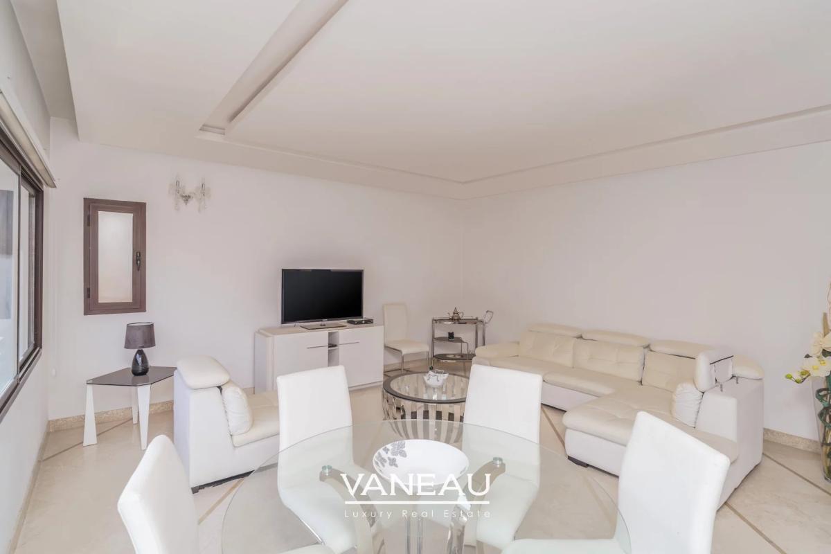 Bel appartement au 5ème étage en plein centre-ville