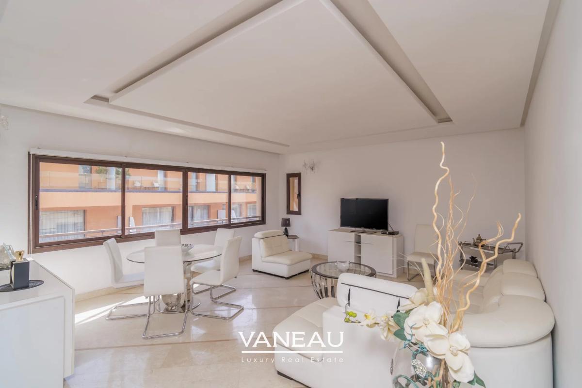Bel appartement au 5ème étage en plein centre-ville