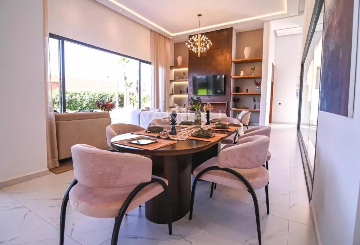 Villas de plain pied sur plan sur la route du barrage