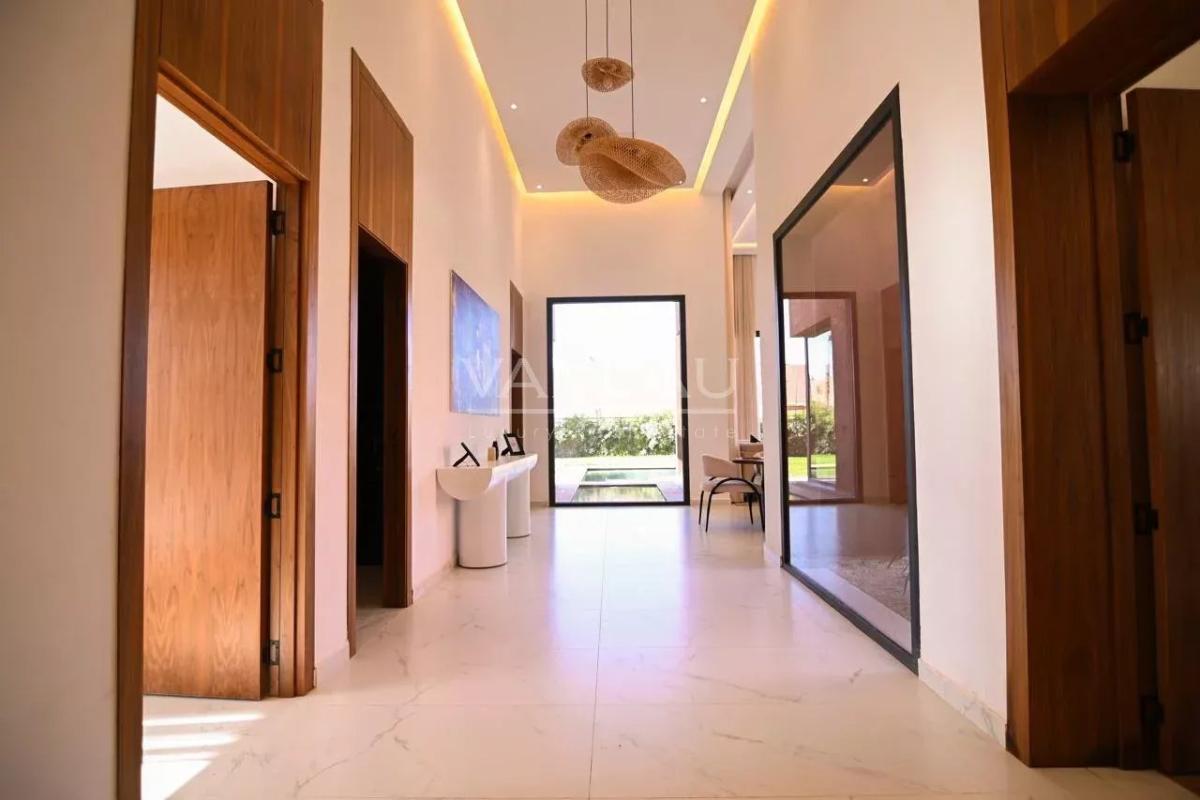 Villas de plain pied sur plan sur la route du barrage