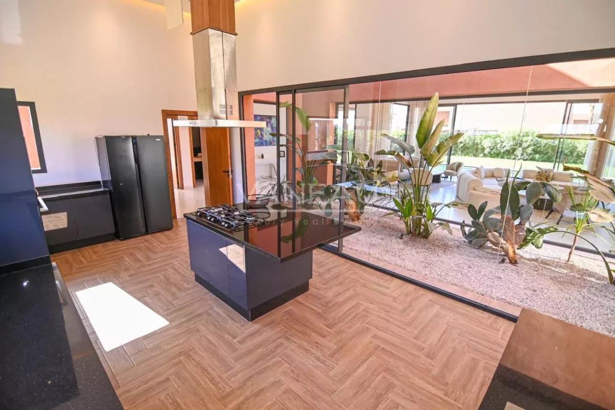 Villas de plain pied sur plan sur la route du barrage