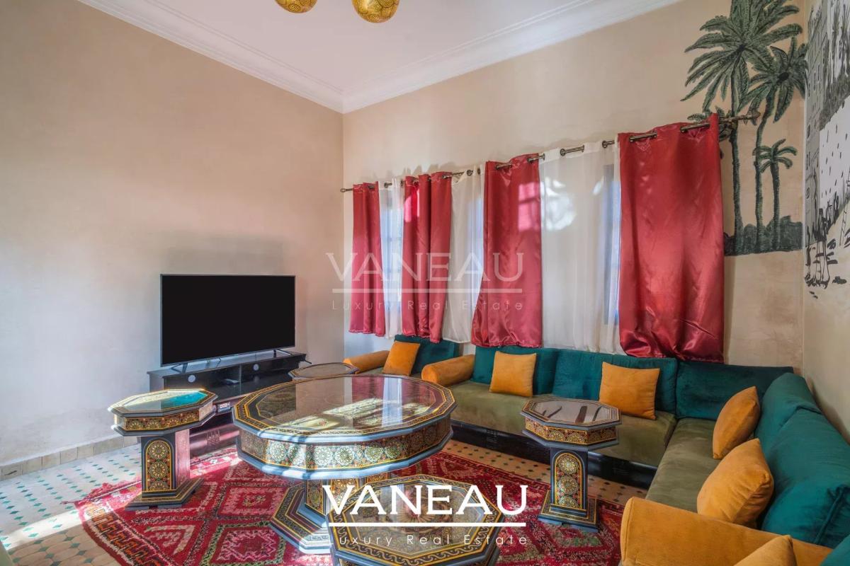 Propriété 1 hectar, 8 chambres avec VNA