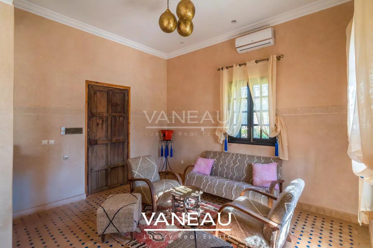 Propriété 1 hectar, 8 chambres avec VNA