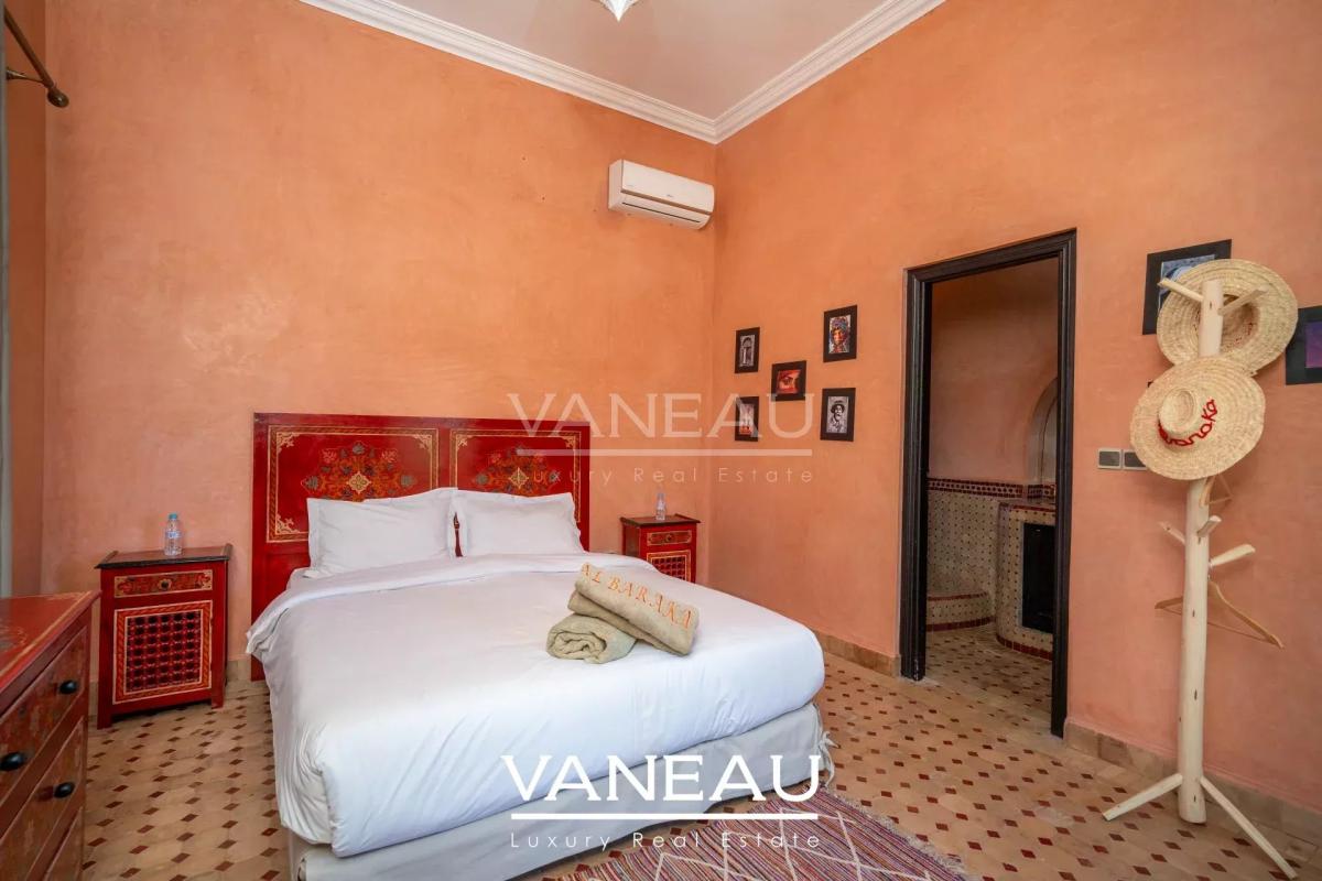 Propriété 1 hectar, 8 chambres avec VNA