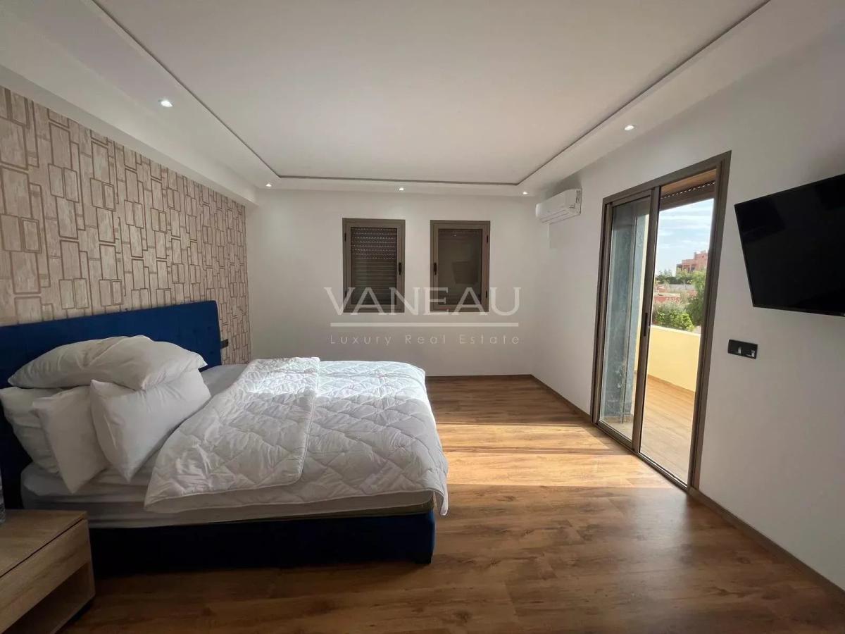 ****Villa de 150m² avec piscine***