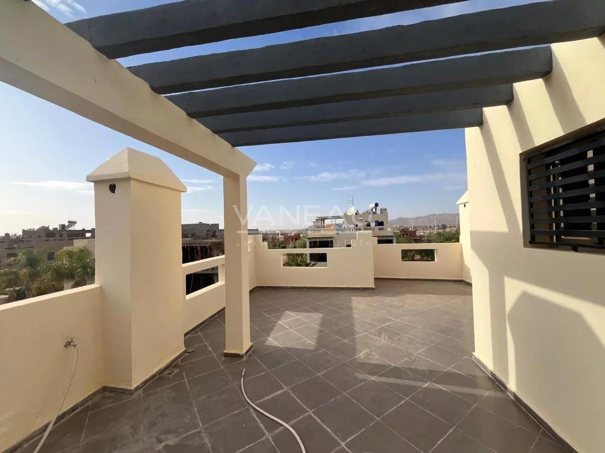 ****Villa de 150m² avec piscine***
