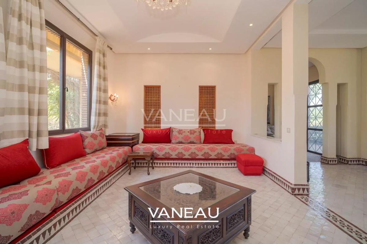Belle villa en première ligne de golf