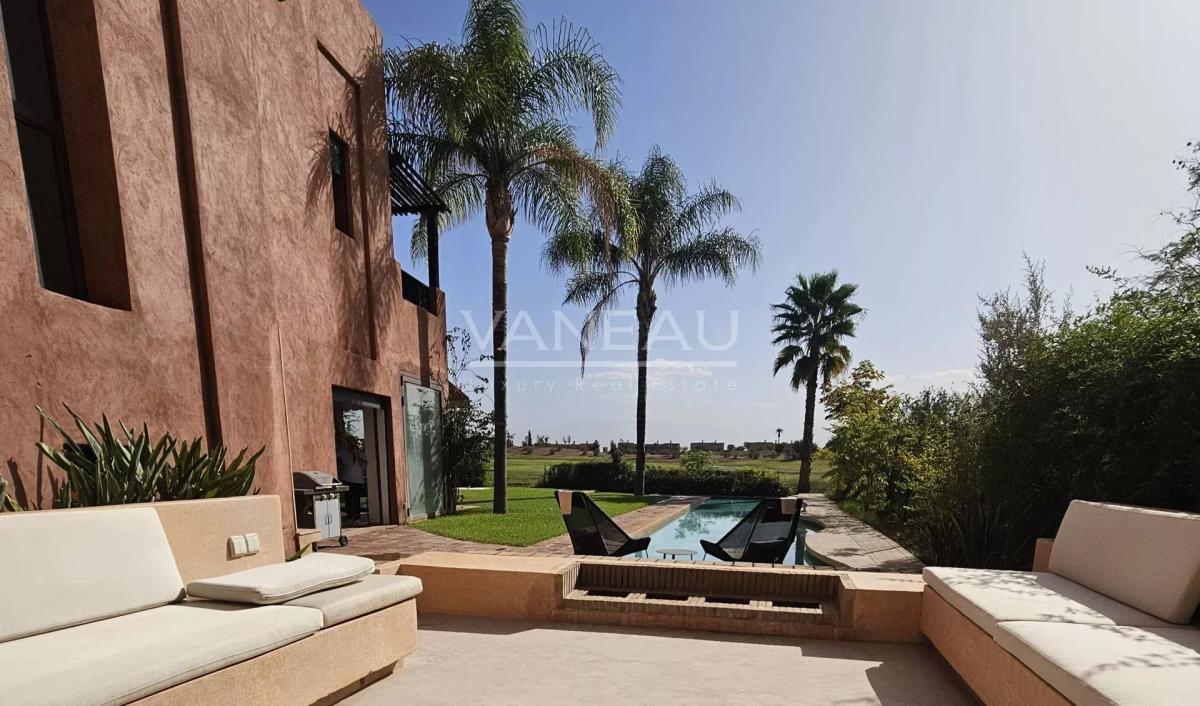 Villa front de front de golf  Ourika  vue sur Atlas.