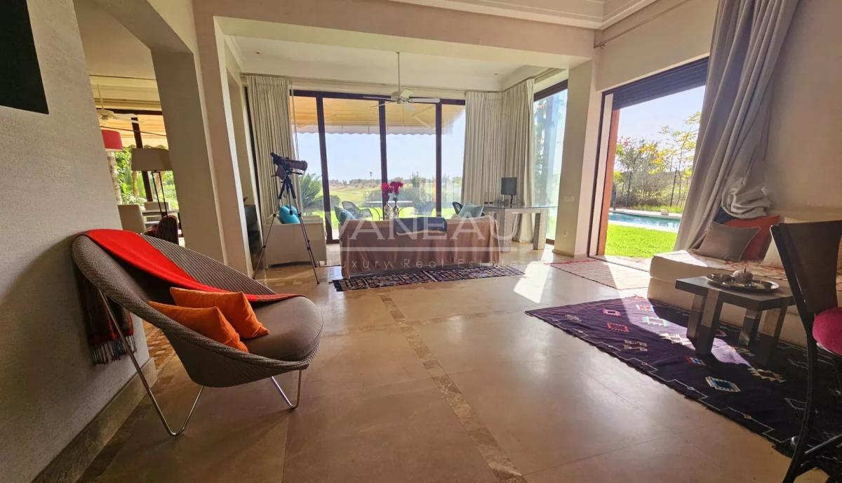Villa front de front de golf  Ourika  vue sur Atlas.