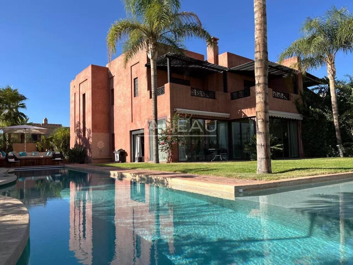 Villa front de front de golf  vue sur Atlas.