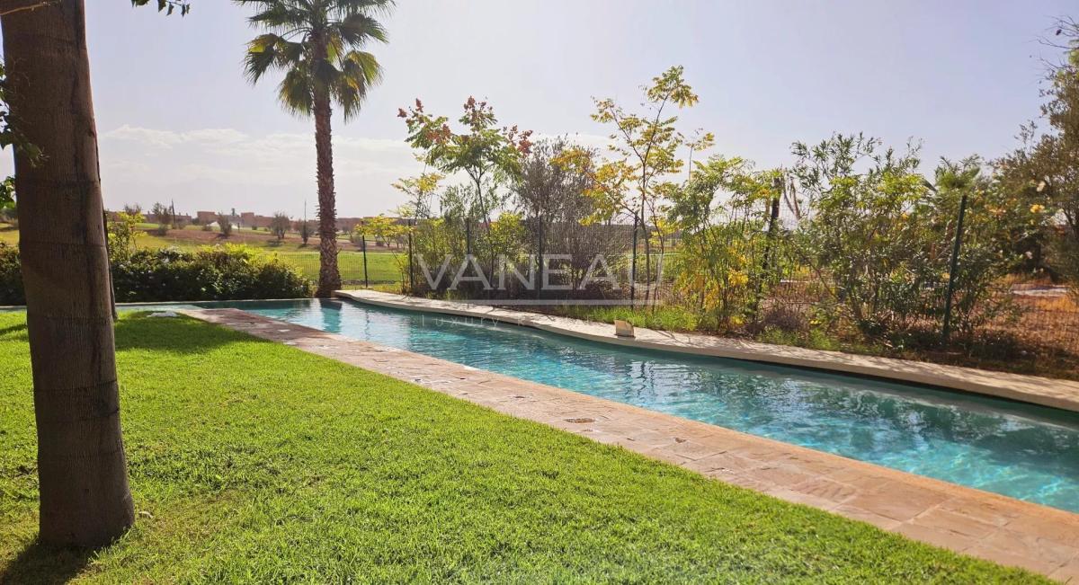 Villa front de front de golf  Ourika  vue sur Atlas.