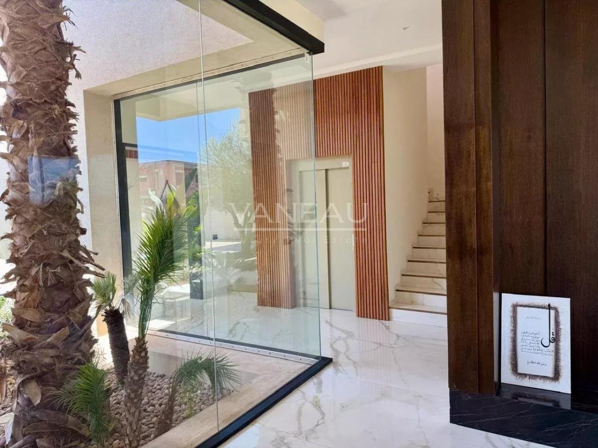 Villa au coeur d'un prestigieux golf