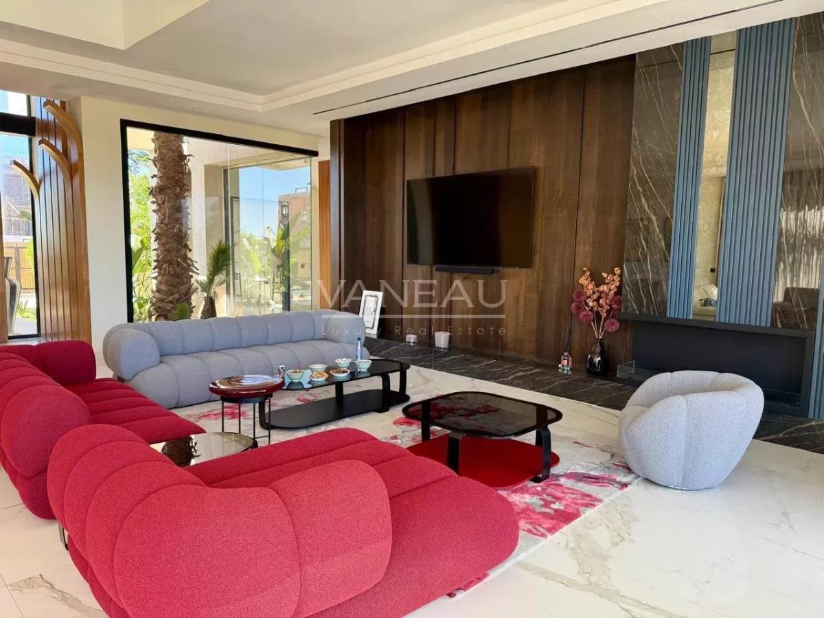 Villa au coeur d'un prestigieux golf