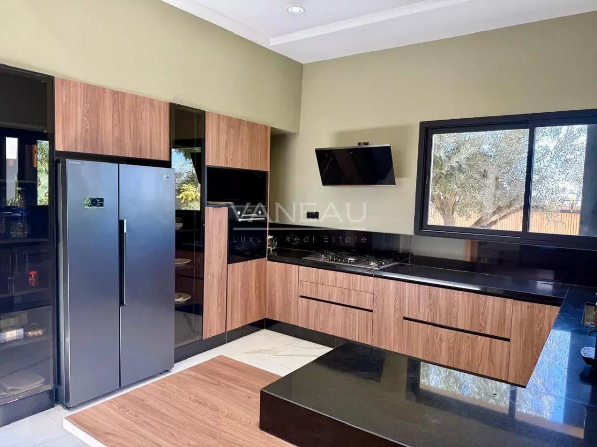 Villa au coeur d'un prestigieux golf