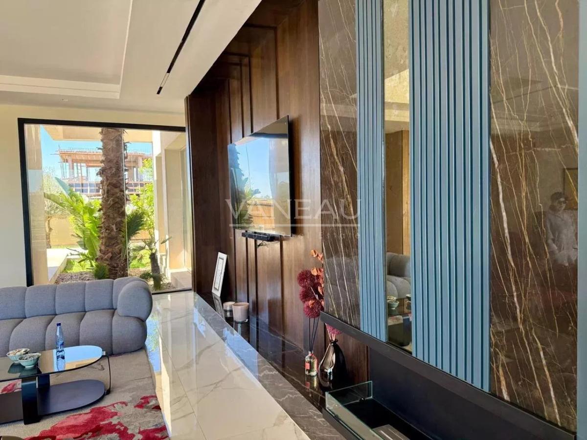 Villa au coeur d'un prestigieux golf