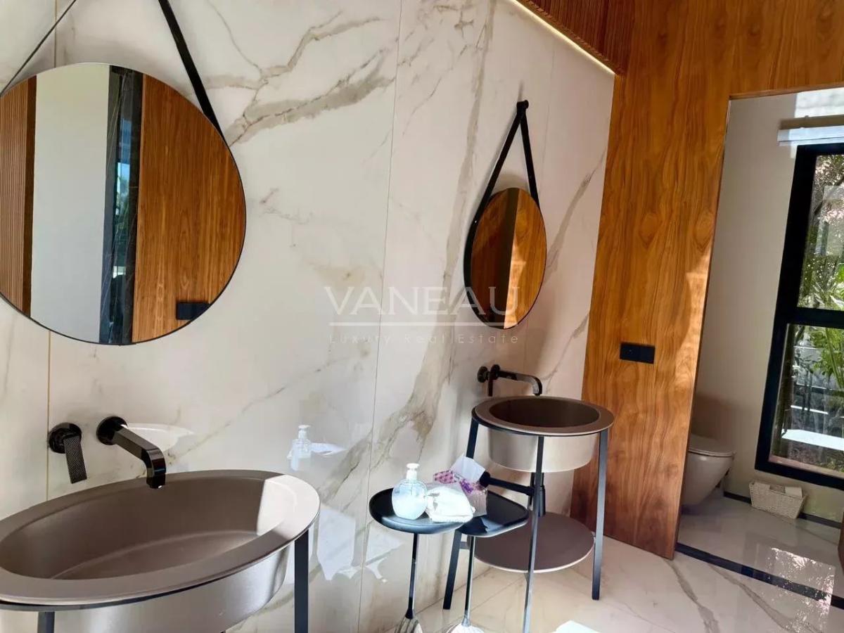Villa au coeur d'un prestigieux golf