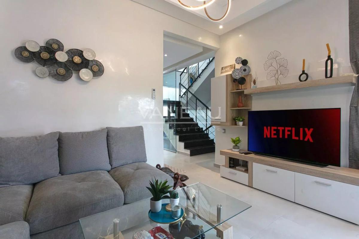 ****Villa Prestigia  avec piscine Exclusivité****