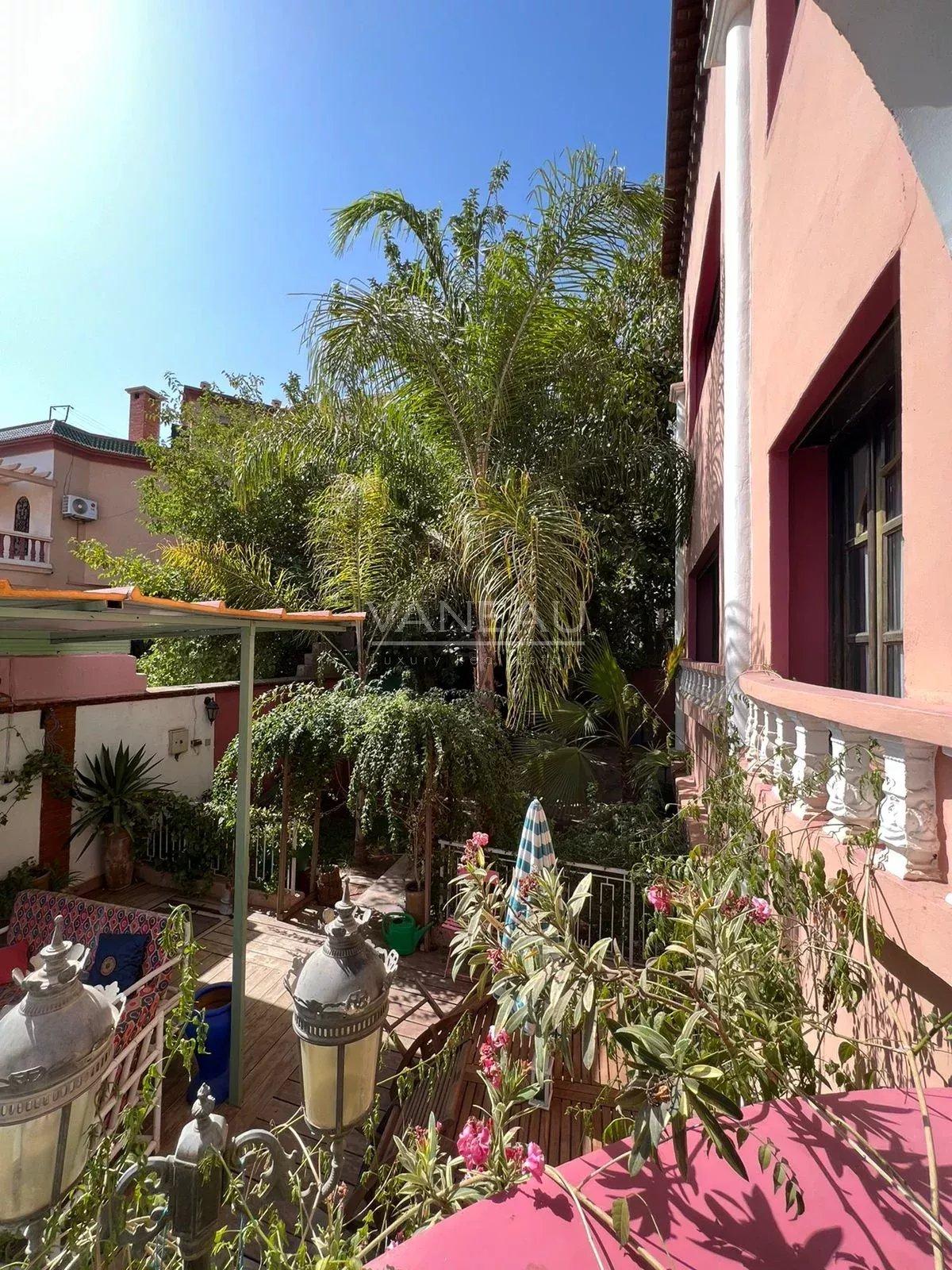 Rare grande et belle villa en plein centre Marrakech